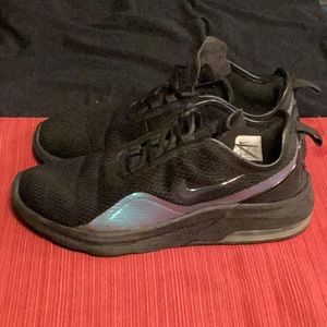 Nike Air Max Motion 2